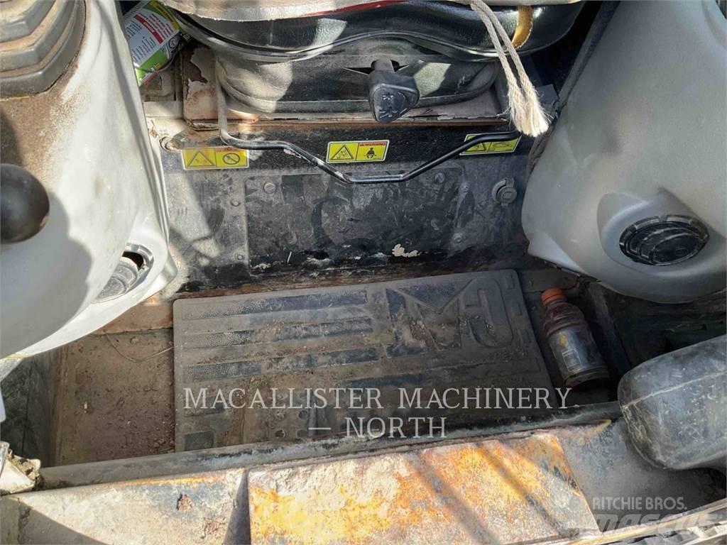 CAT 257B Мини товарачи
