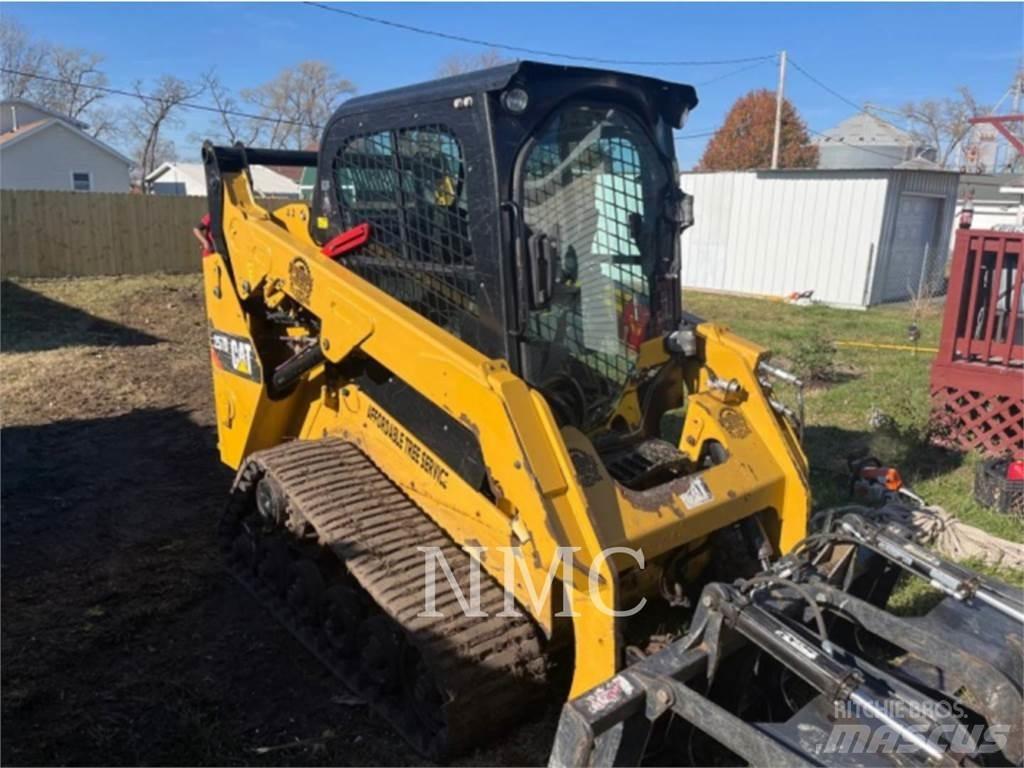 CAT 257D Верижен товарач