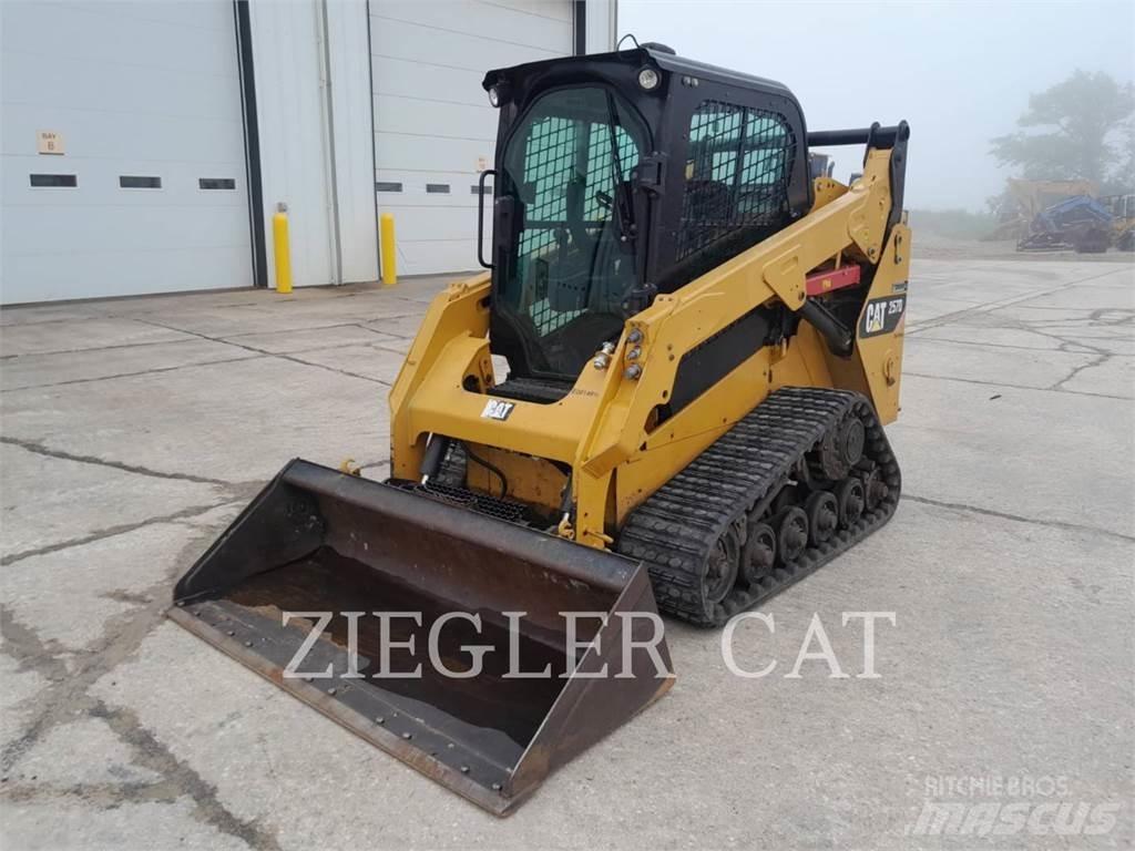 CAT 257D Верижен товарач