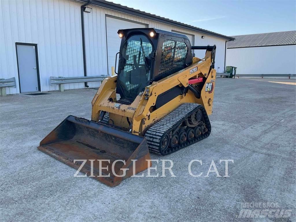 CAT 257D3 Верижен товарач