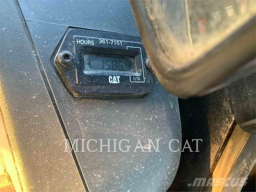 CAT 259B3 A2Q Мини товарачи

