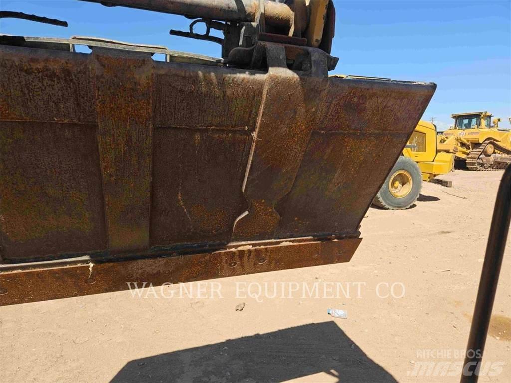 CAT 259D Верижен товарач