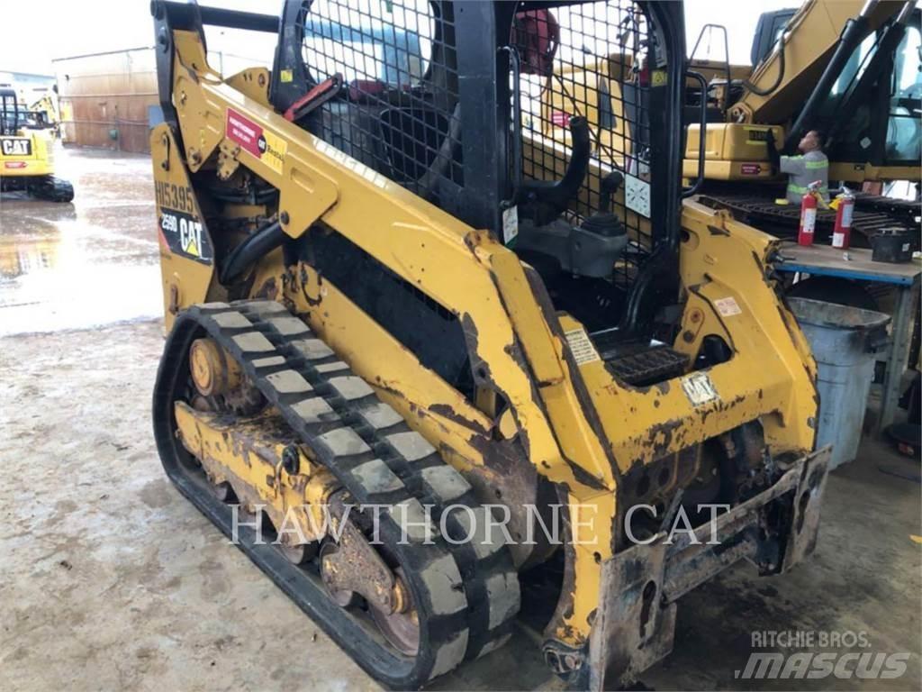 CAT 259D Верижен товарач