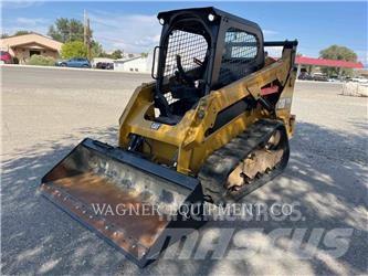 CAT 259D Верижен товарач