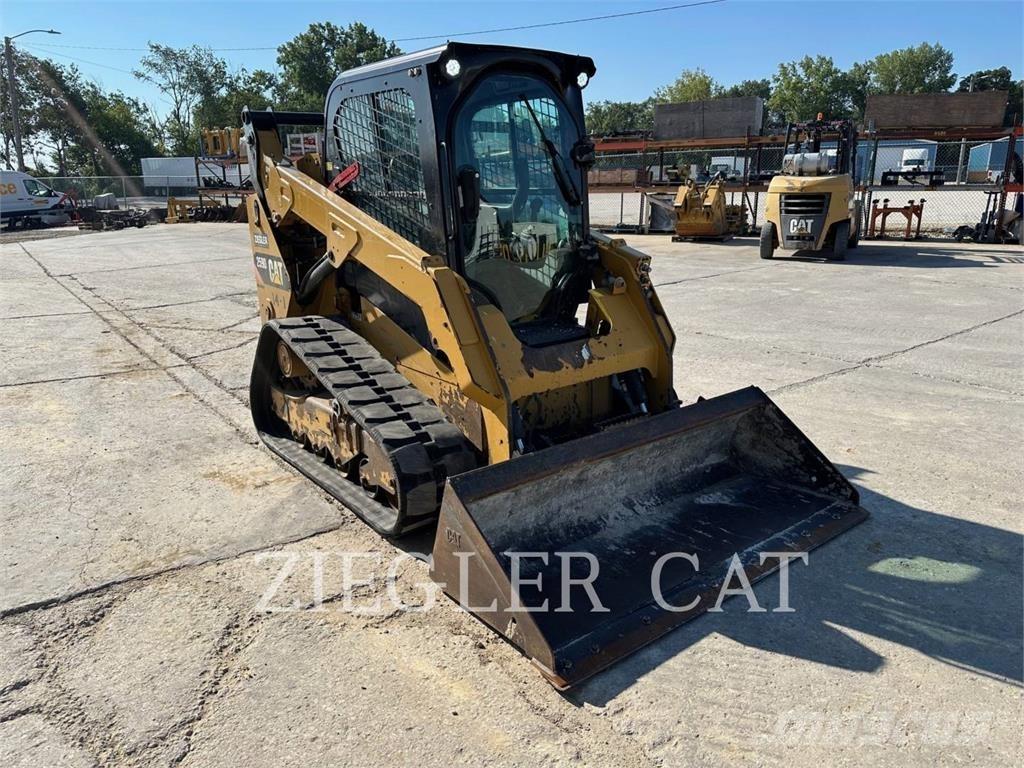 CAT 259D Верижен товарач