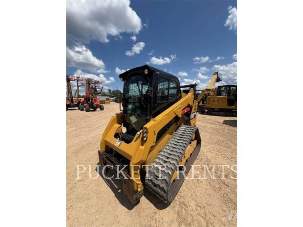 CAT 259D Верижен товарач