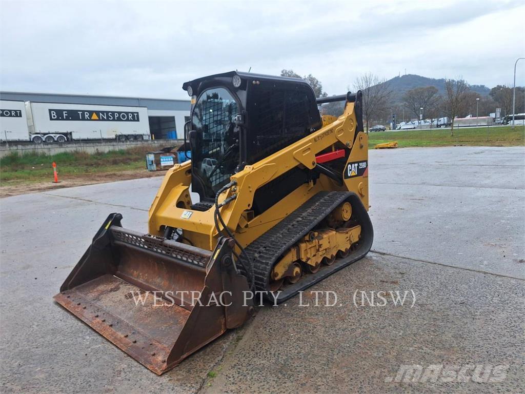 CAT 259D Верижен товарач