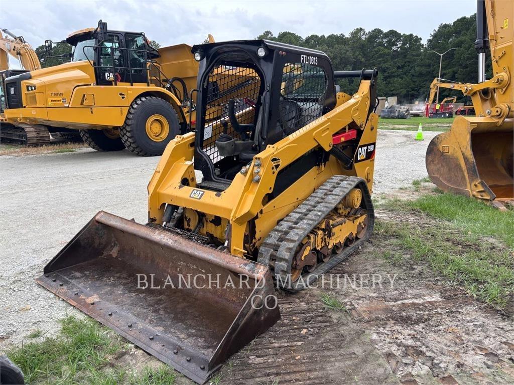 CAT 259D Верижен товарач