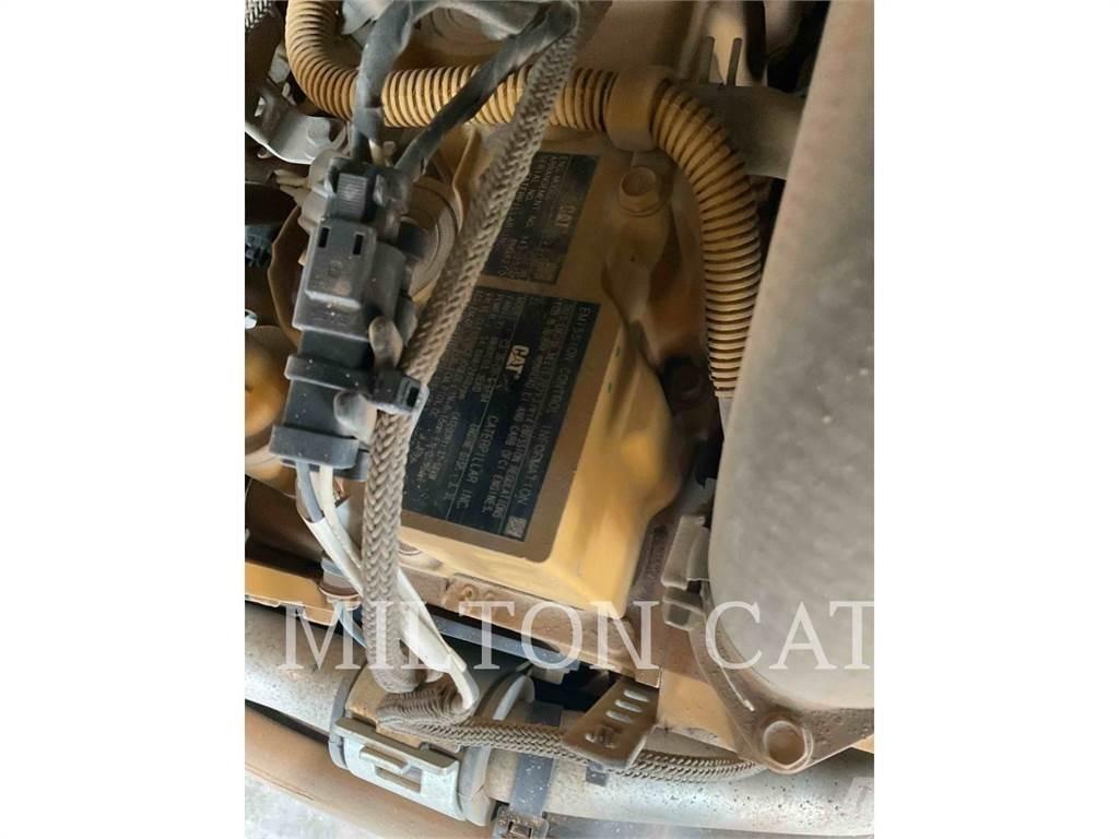 CAT 259D 3 Мини товарачи
