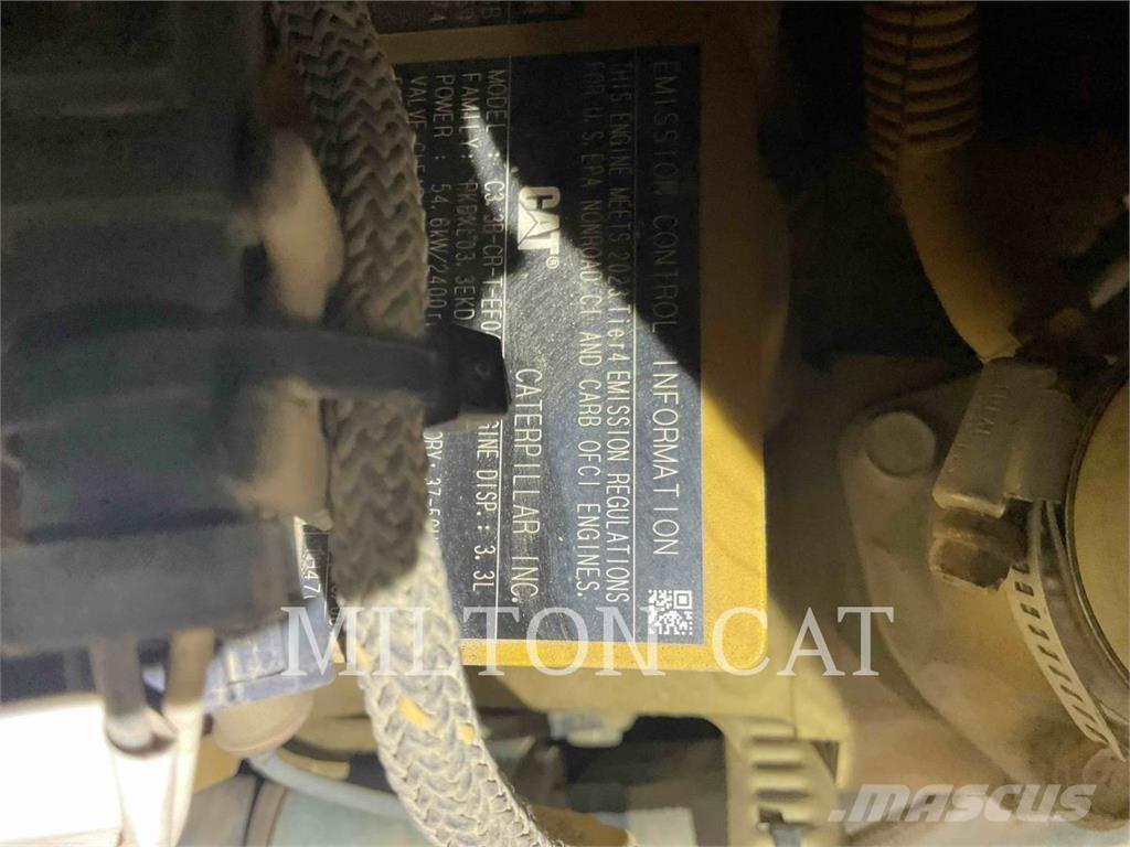 CAT 259D 3 Мини товарачи
