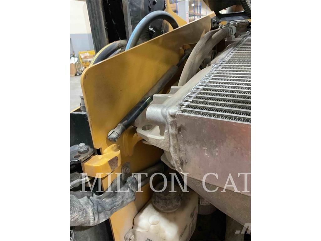 CAT 259D 3 Мини товарачи
