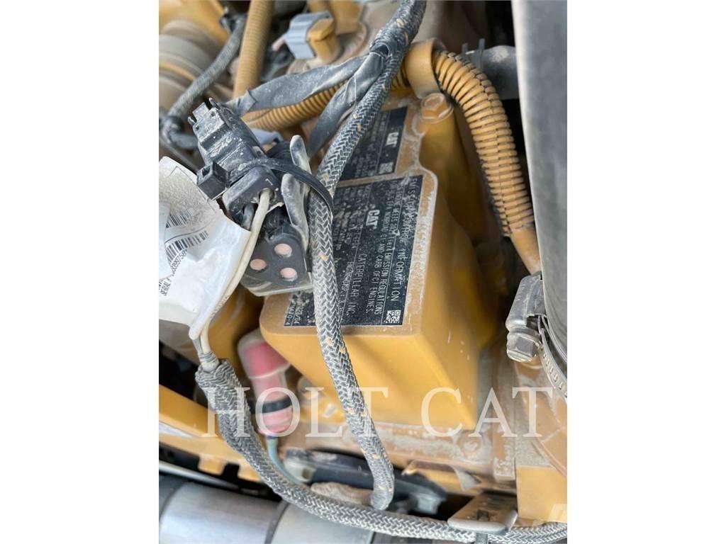 CAT 259D CAB Мини товарачи
