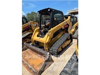 CAT 259D3 Верижен товарач