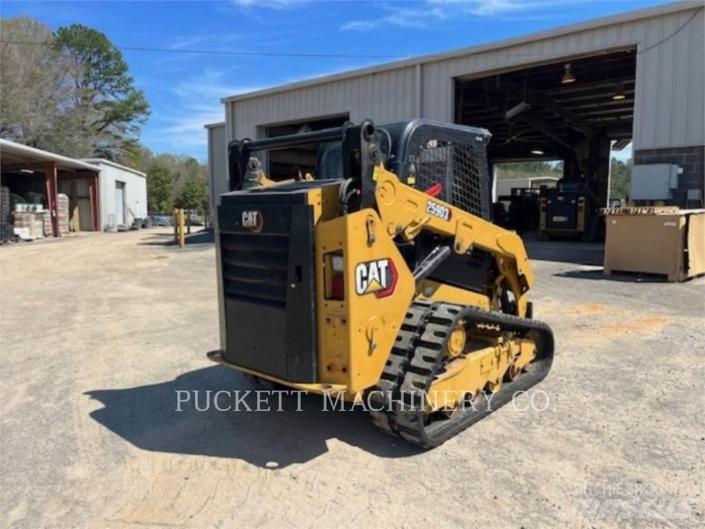 CAT 259D3 Верижен товарач