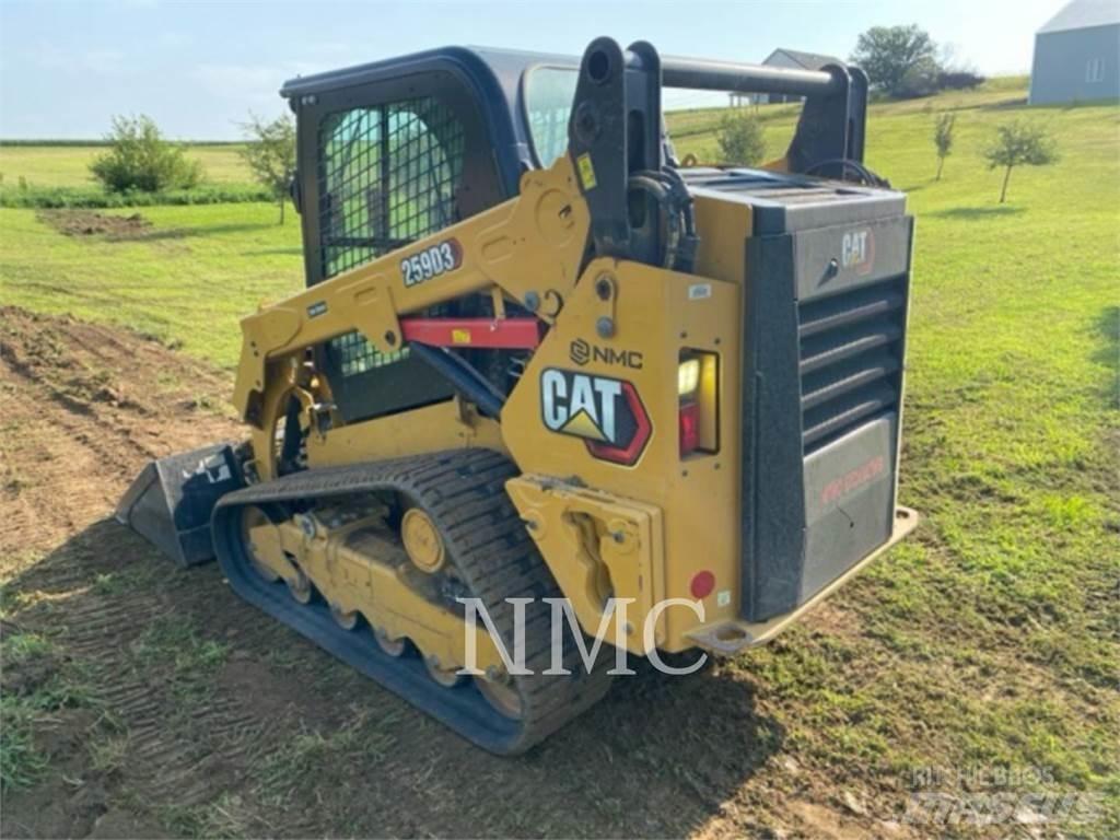 CAT 259D3 Верижен товарач