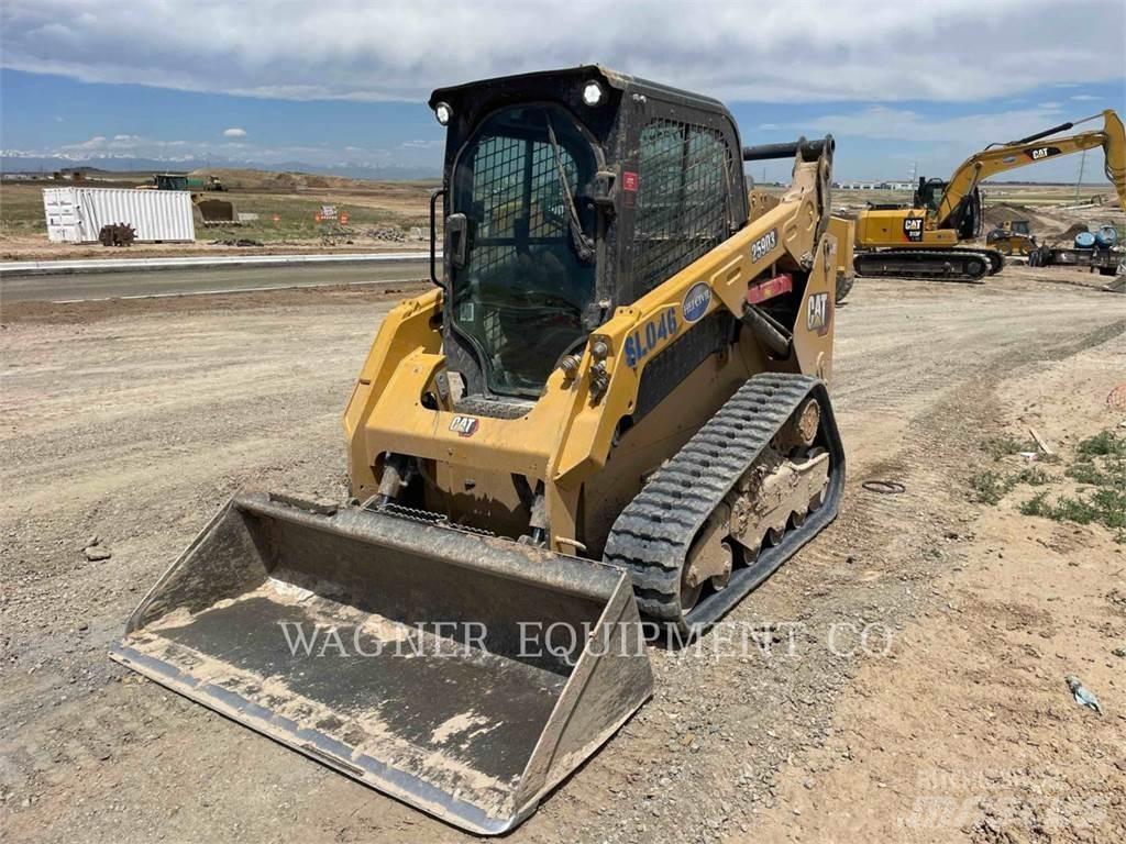 CAT 259D3 Верижен товарач