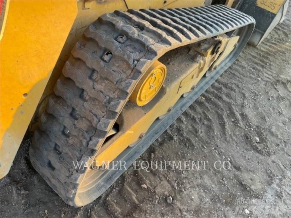 CAT 259D3 Верижен товарач