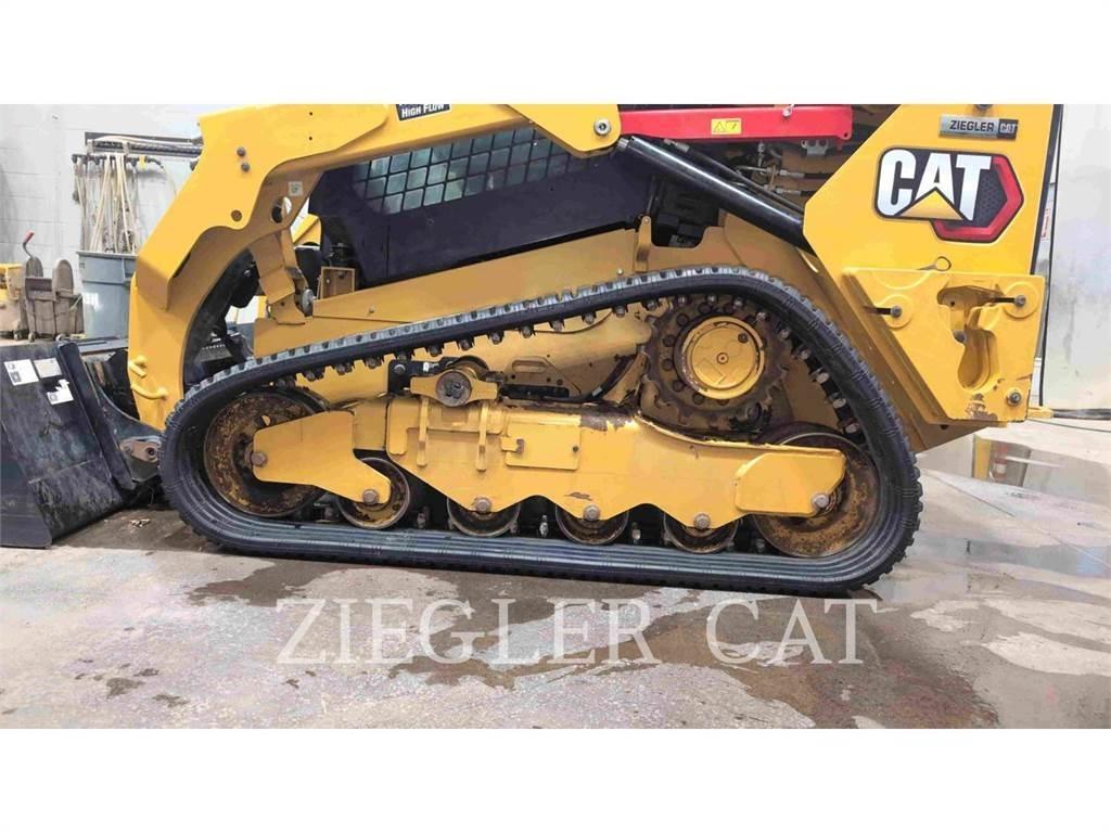 CAT 259D3 Верижен товарач