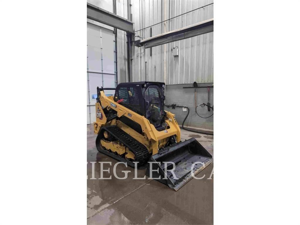 CAT 259D3 Верижен товарач