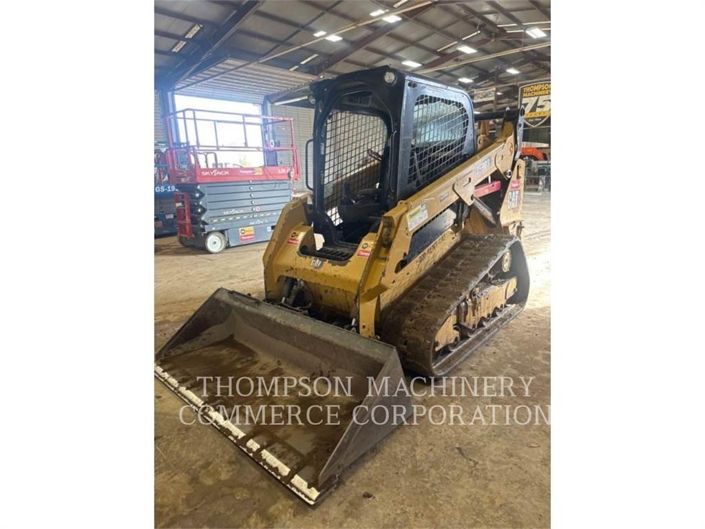 CAT 259D3 Верижен товарач