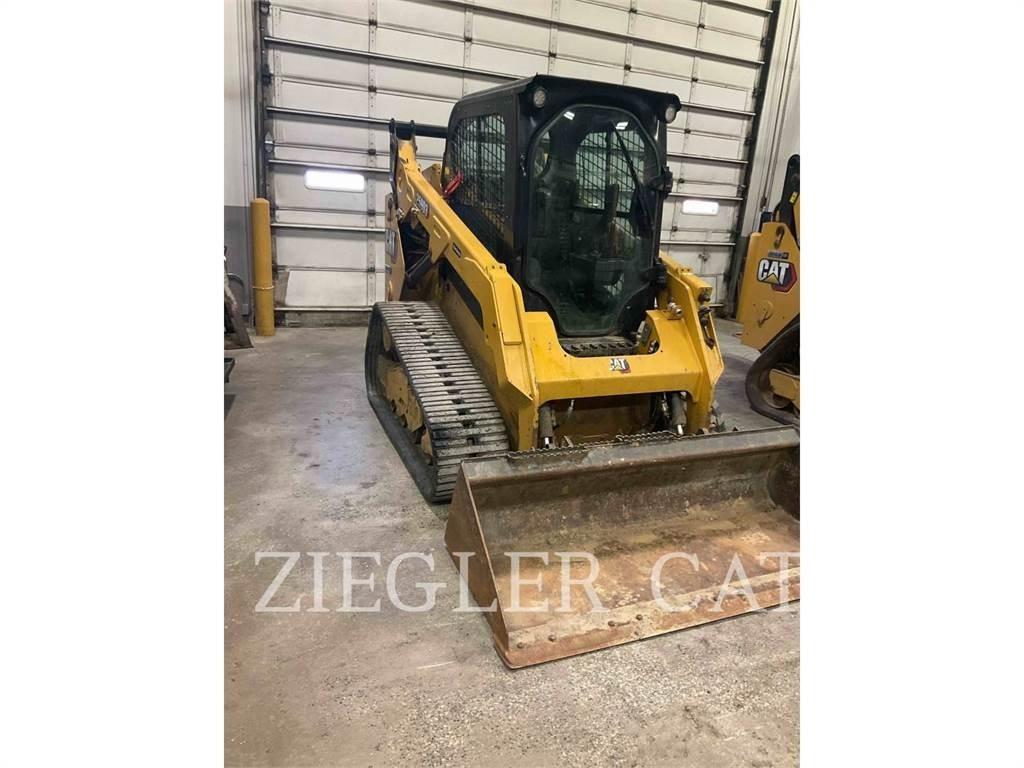 CAT 259D3 Верижен товарач