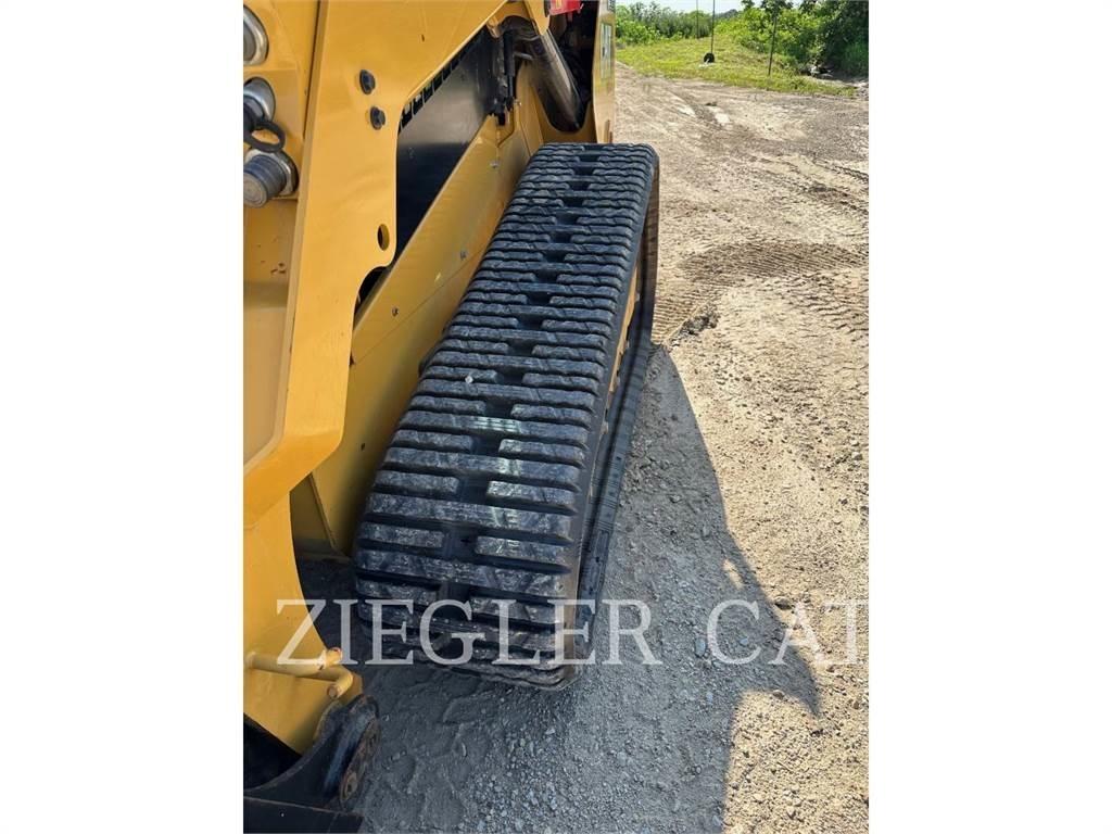 CAT 259D3 Верижен товарач