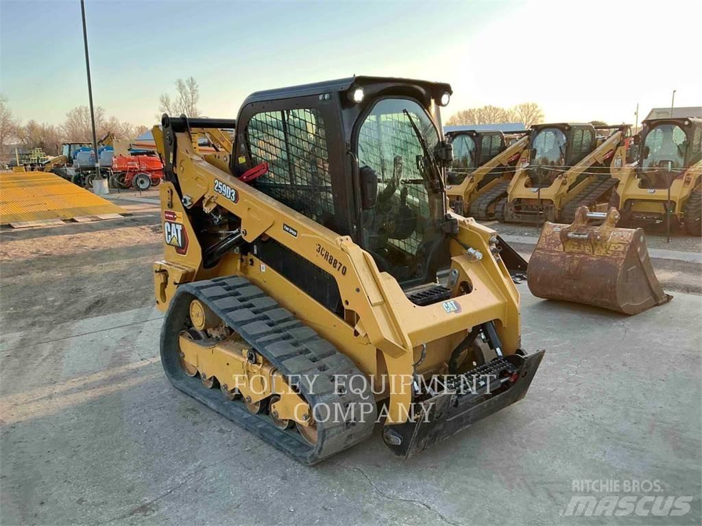 CAT 259D3 Верижен товарач