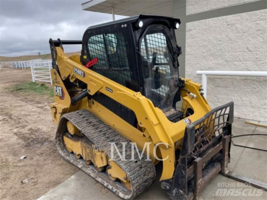 CAT 259D3 Верижен товарач