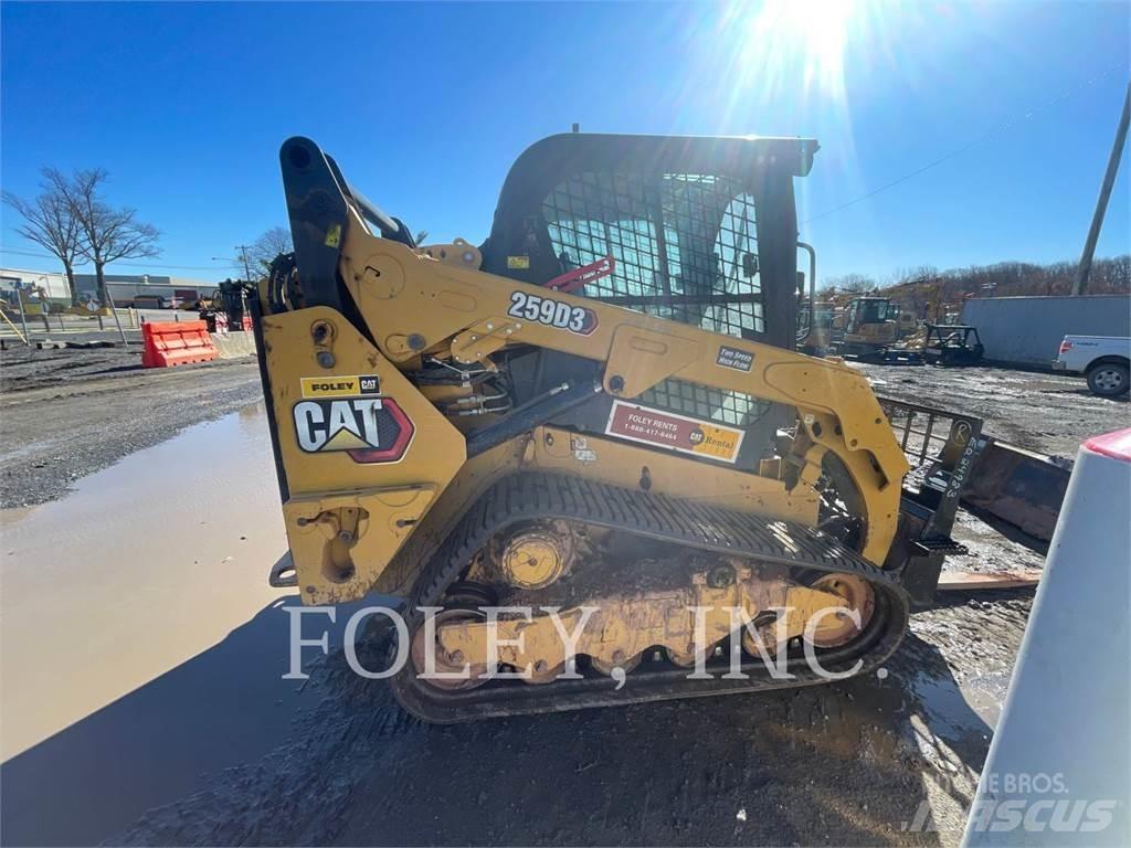 CAT 259D3 Верижен товарач