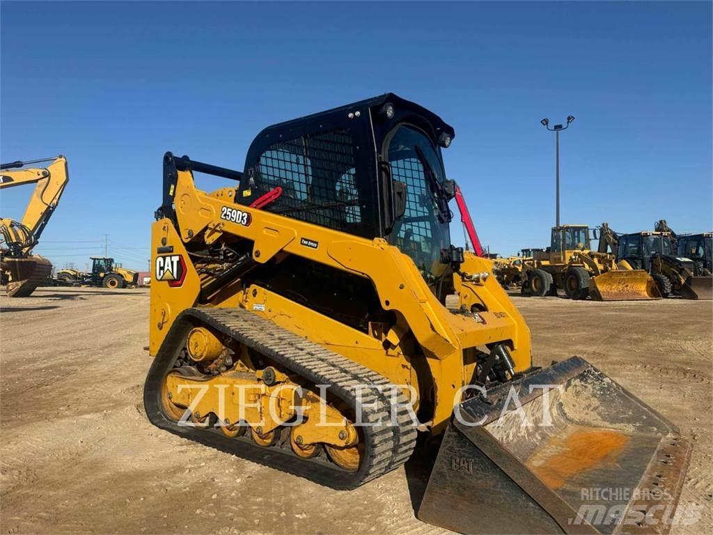 CAT 259D3 Верижен товарач