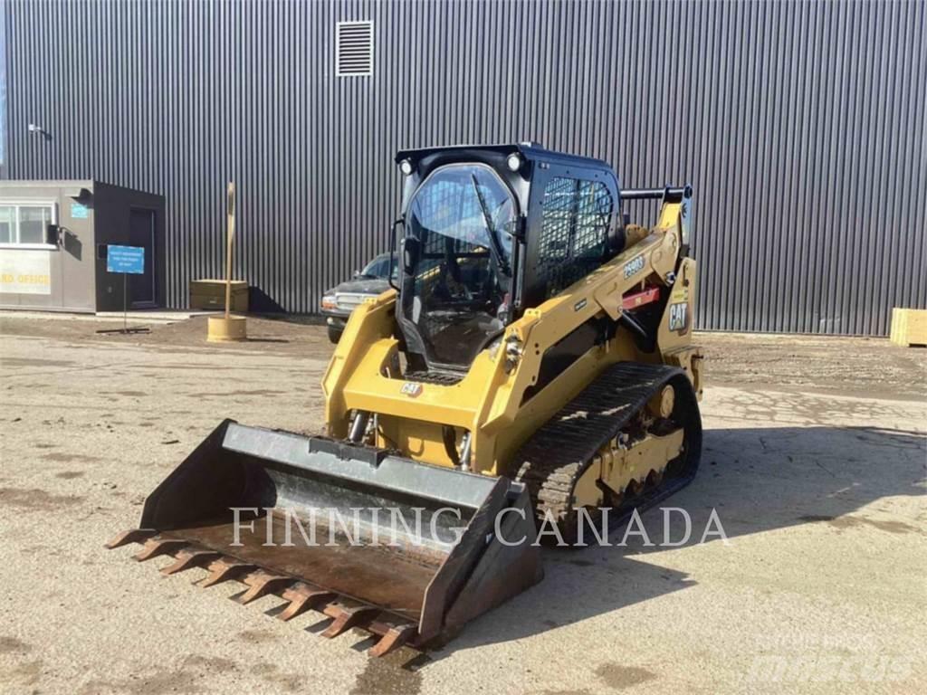 CAT 259D3 Верижен товарач