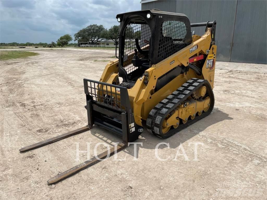 CAT 259D3 Верижен товарач