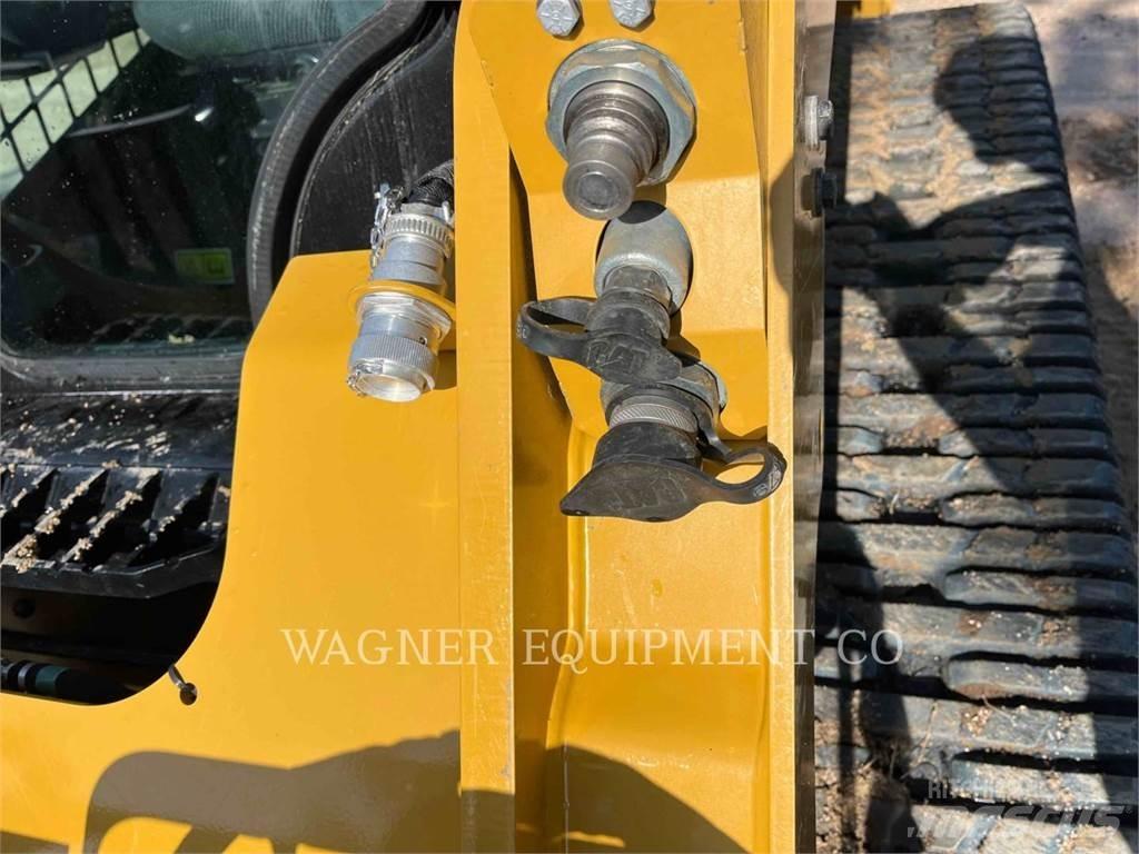 CAT 259D3 Верижен товарач