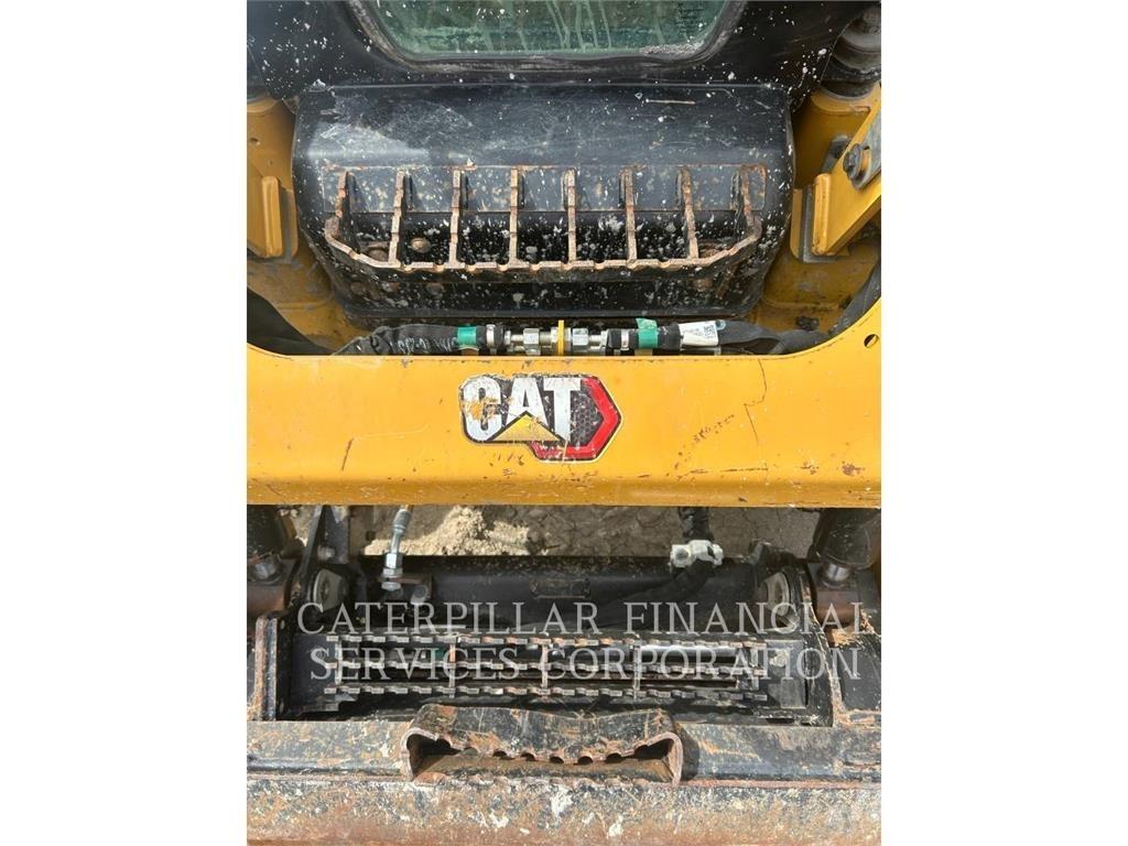 CAT 259D3 Верижен товарач