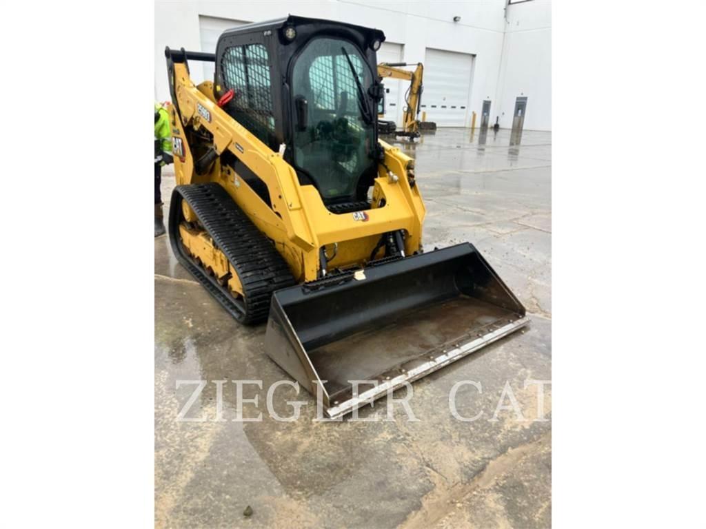 CAT 259D3 Верижен товарач