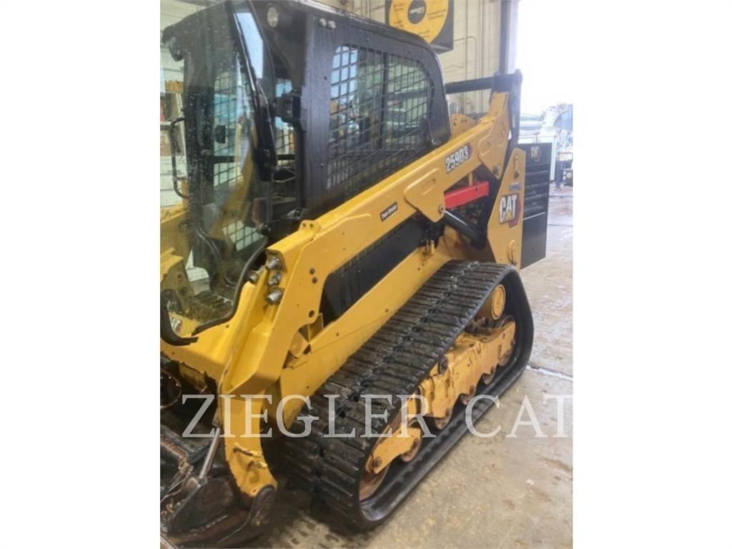 CAT 259D3 Верижен товарач
