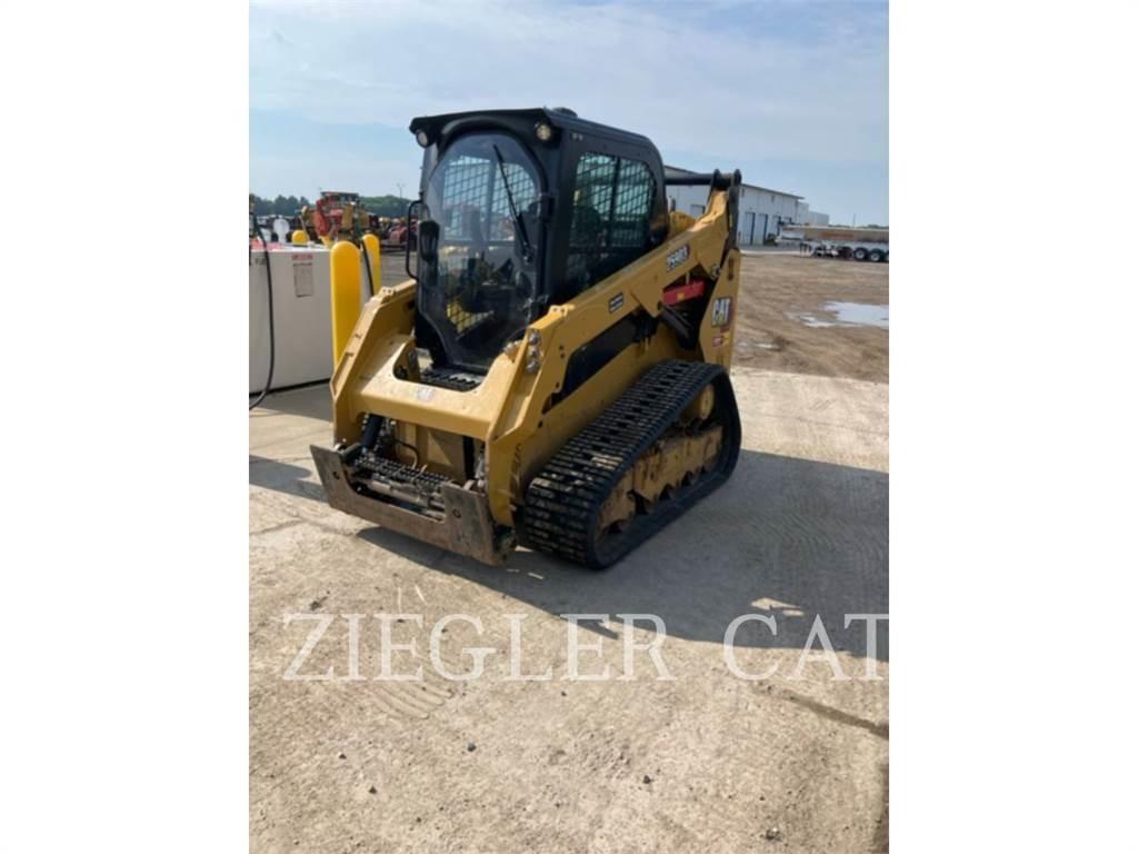 CAT 259D3 Верижен товарач