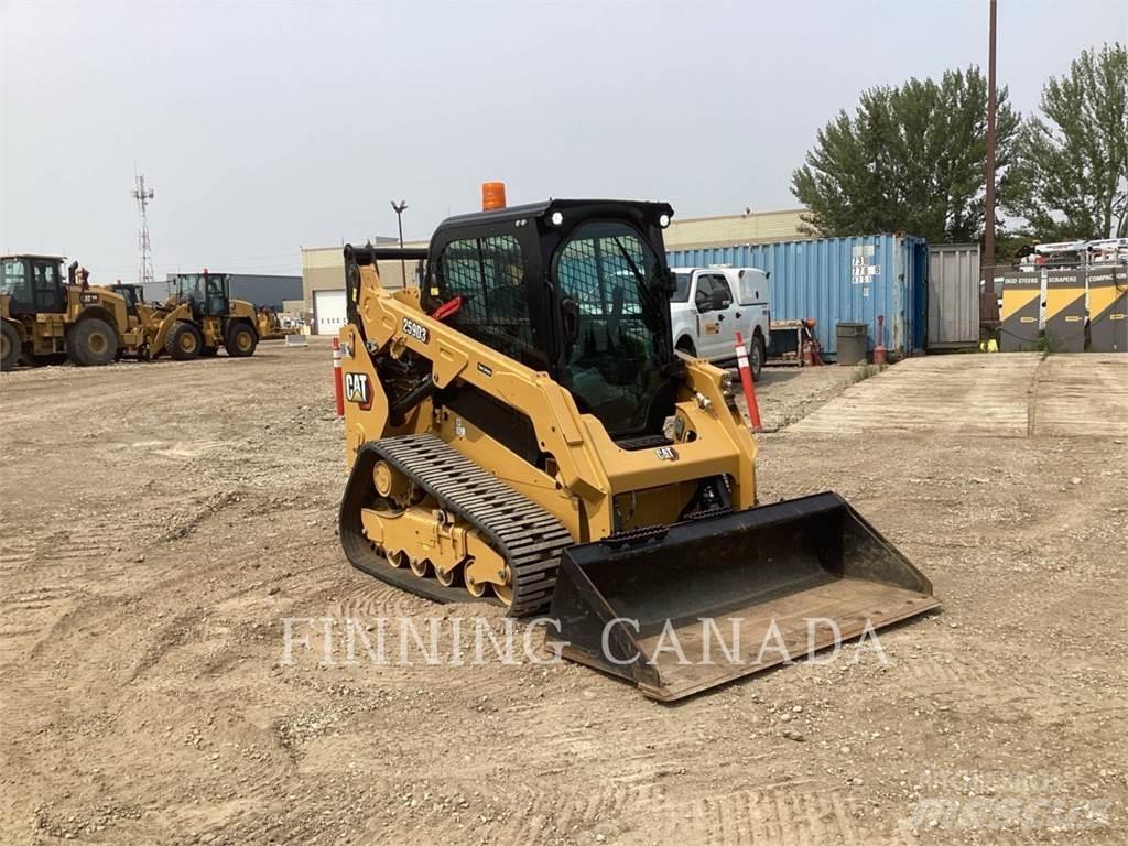 CAT 259D3 Верижен товарач