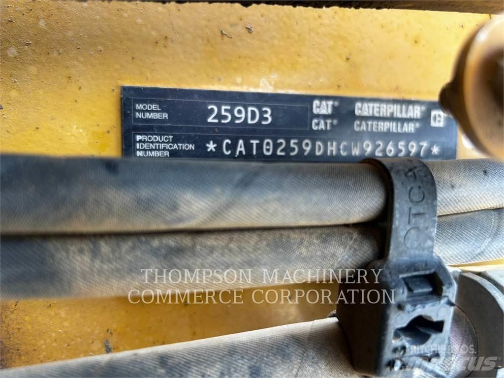 CAT 259D3 Верижен товарач