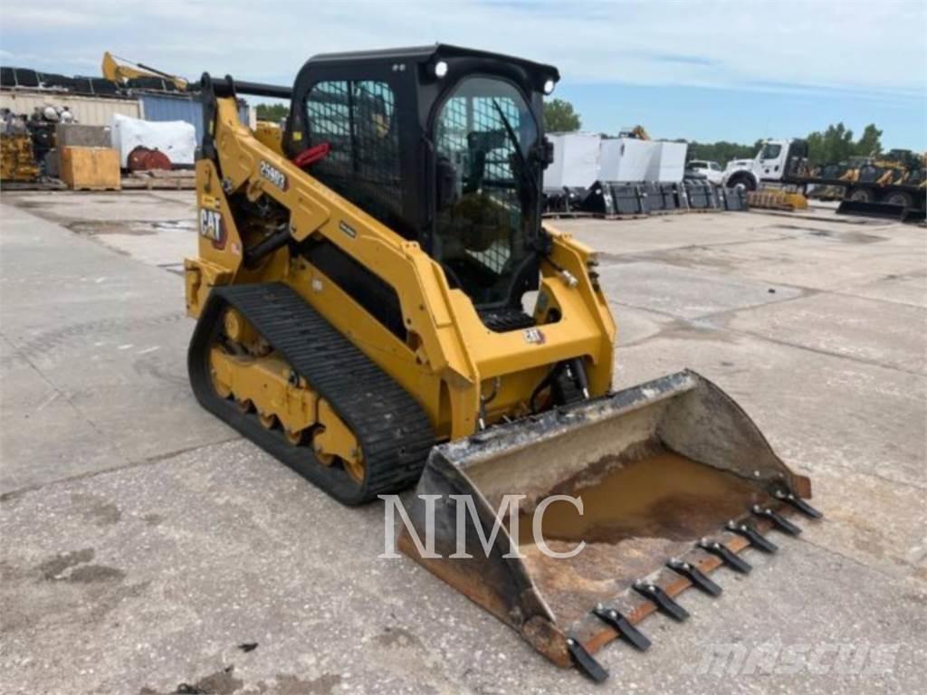 CAT 259D3 Верижен товарач