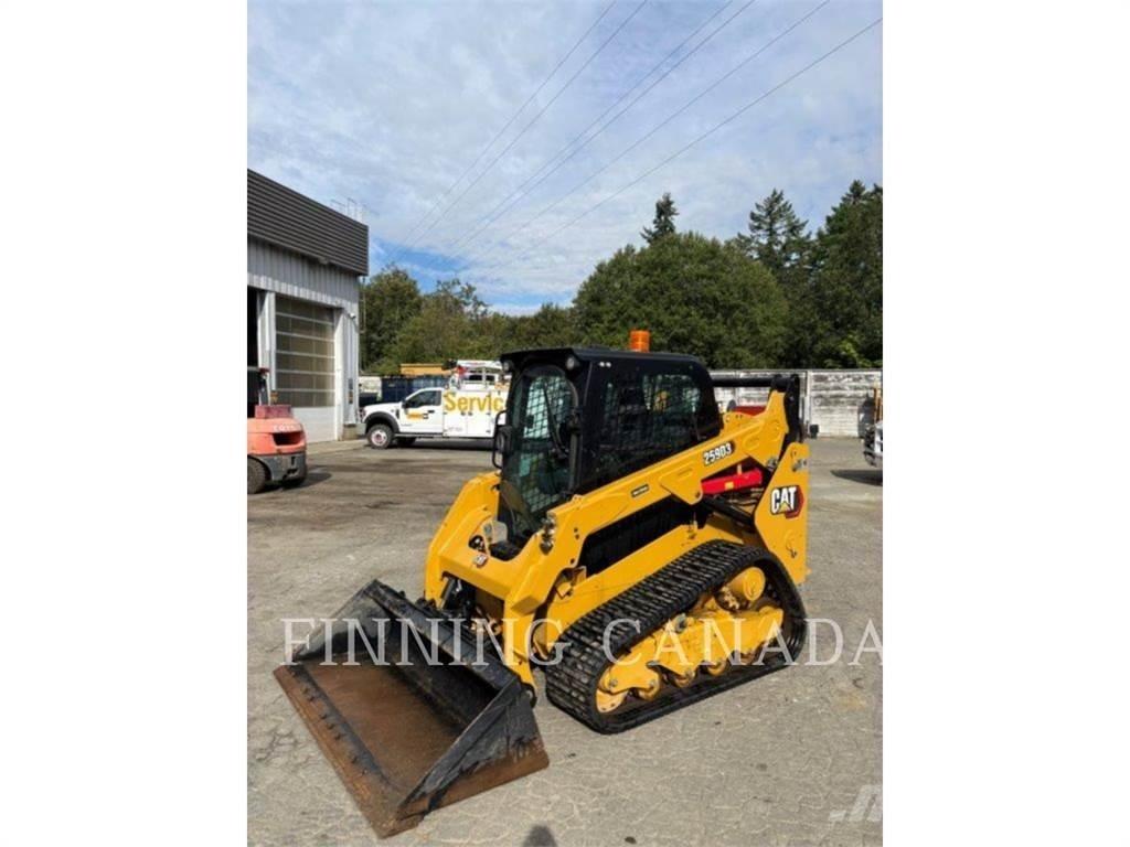 CAT 259D3 Верижен товарач