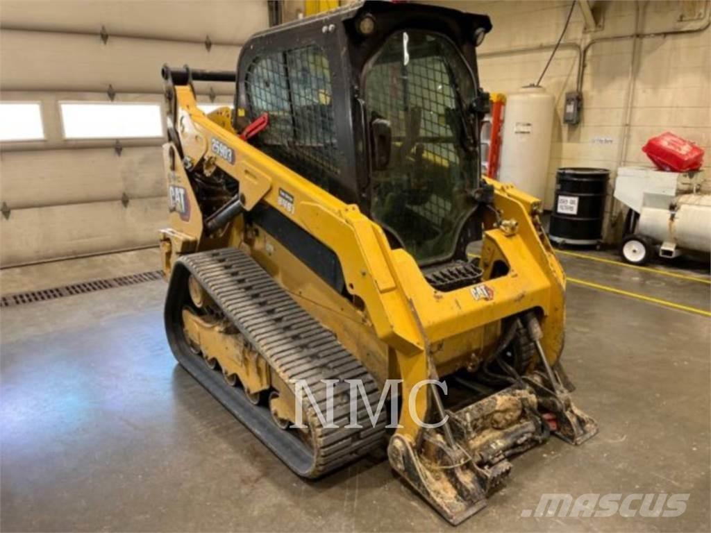 CAT 259D3 Верижен товарач