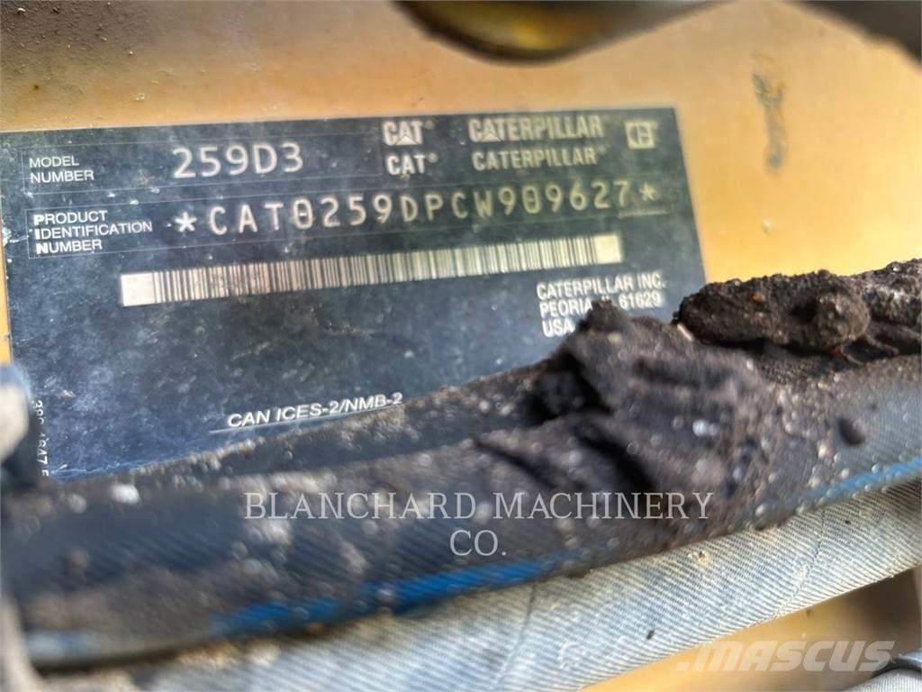 CAT 259D3 Верижен товарач