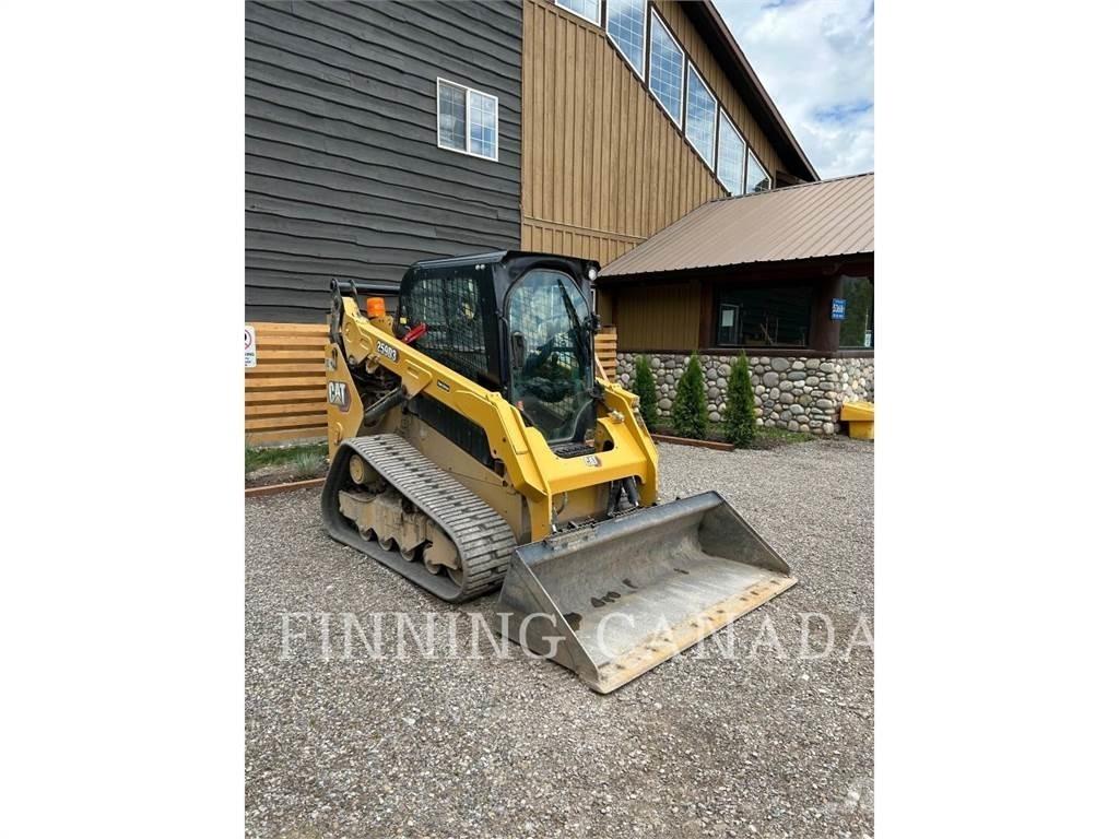 CAT 259D3 Верижен товарач