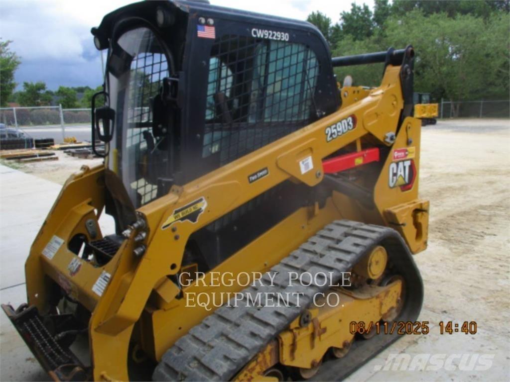 CAT 259D3 Верижен товарач