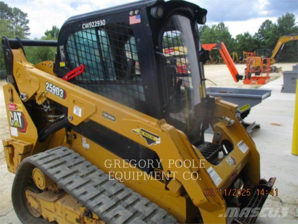 CAT 259D3 Верижен товарач