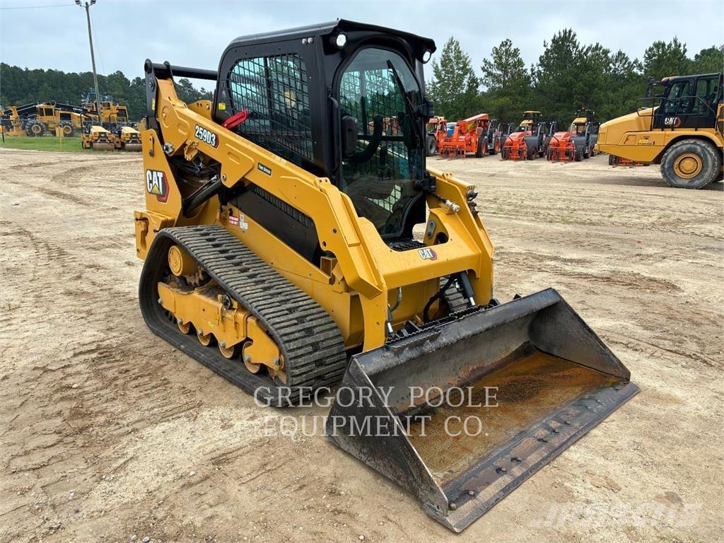 CAT 259D3 Верижен товарач