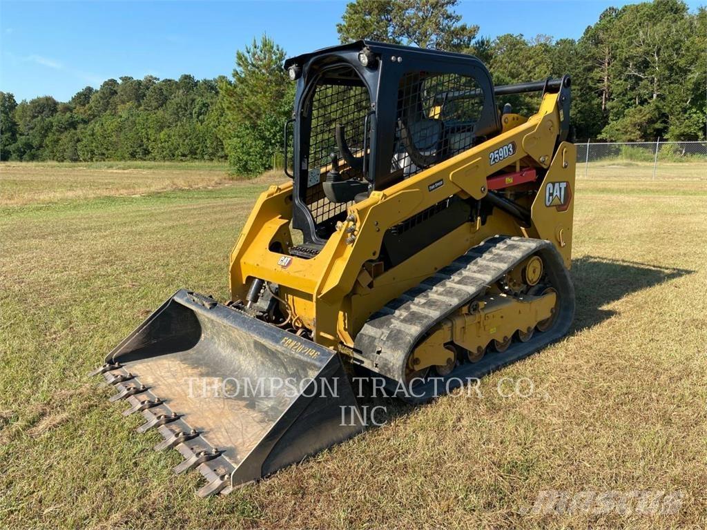 CAT 259D3 Верижен товарач