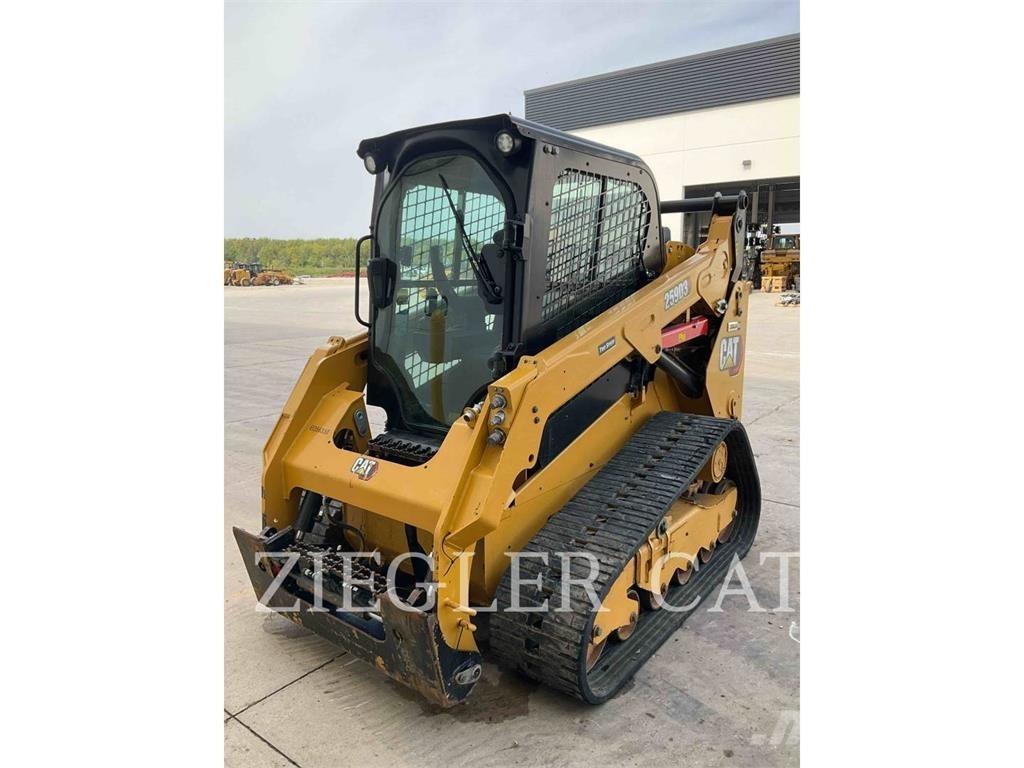CAT 259D3 Верижен товарач