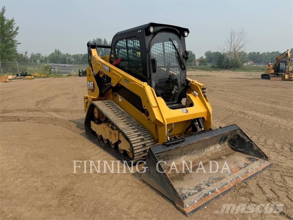 CAT 259D3 Верижен товарач